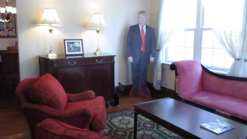 Illustration for article titled Thanks to Airbnb, You Can Fuck in Trump's Childhood Home for $725 a Night